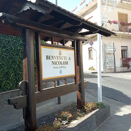 La Casa Di Ary Alle Pendici Dell'etna *